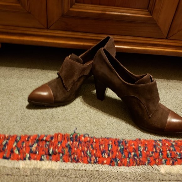 Via Spiga Brown Suede Double Monk Strap Booties/Pumps - Picture 4 of 6